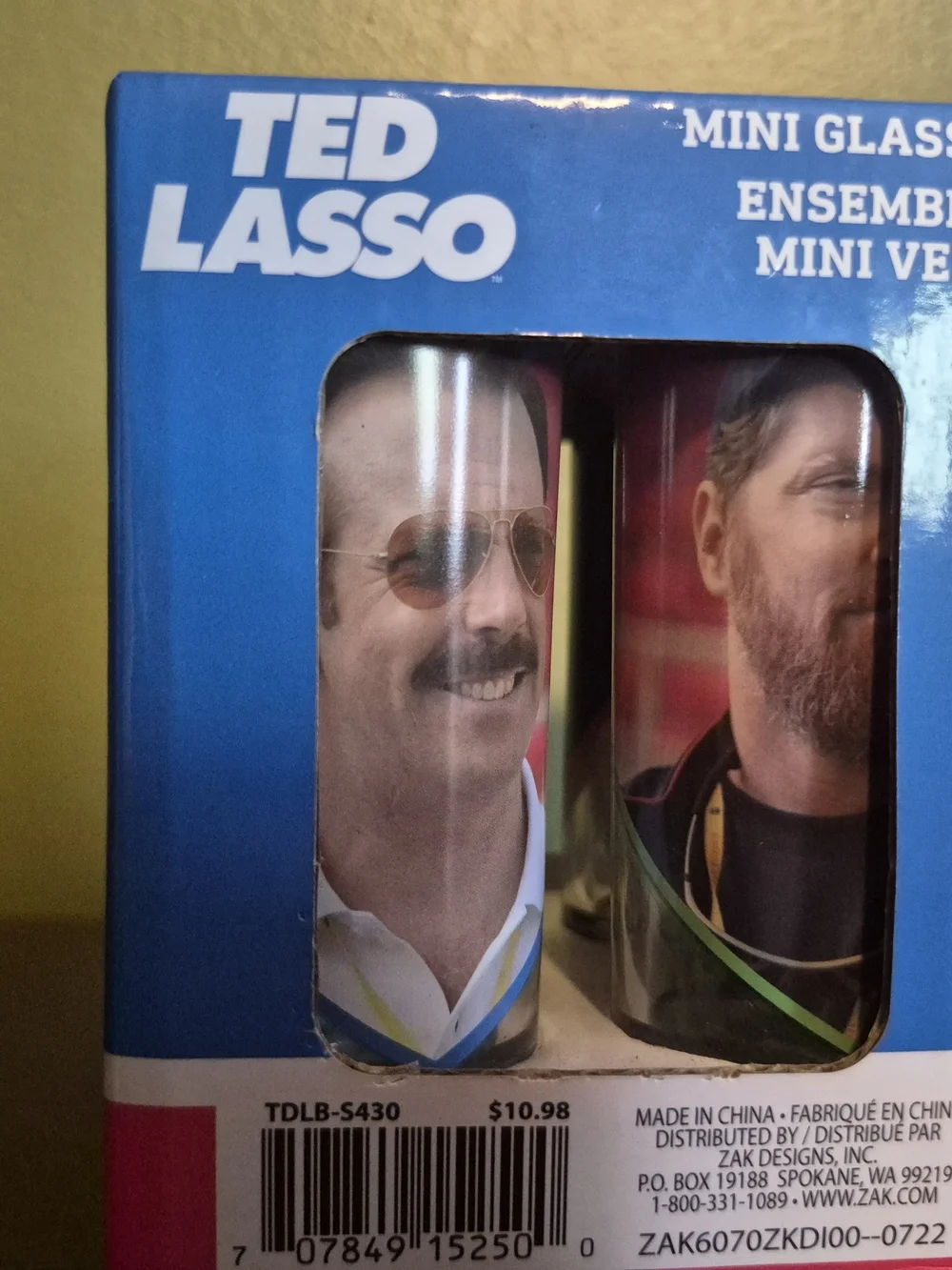 Ted Lasso 2oz Mini 4 Shot Glass Set. New In Box TEAM Lasso Shot Glasses 2020